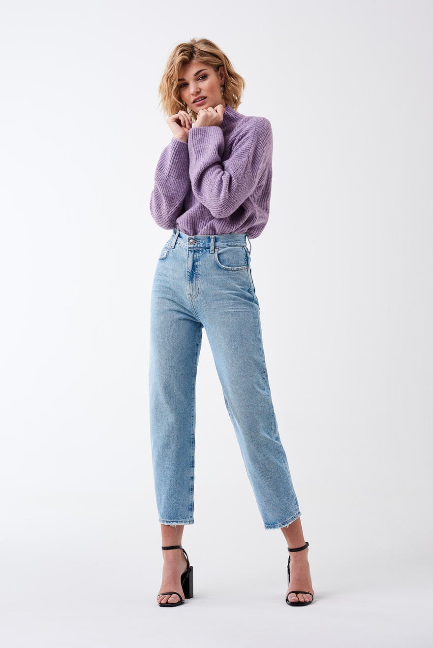 mom cropped jeans