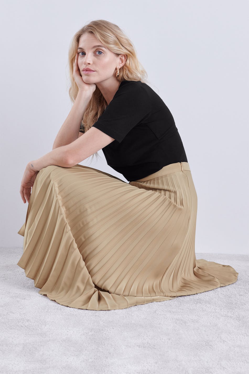 Copenhagen pleated skirt
