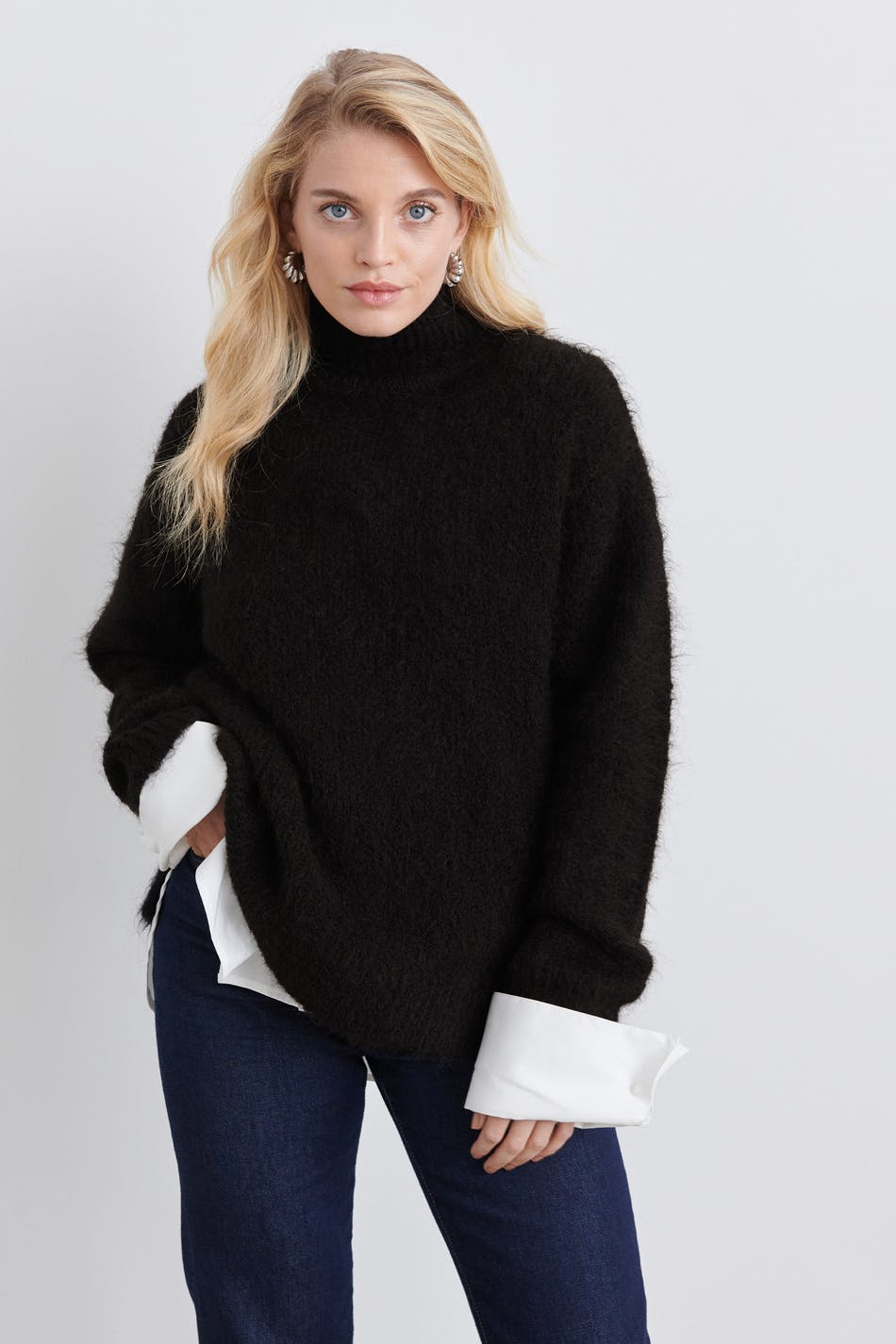 Rome knitted sweater