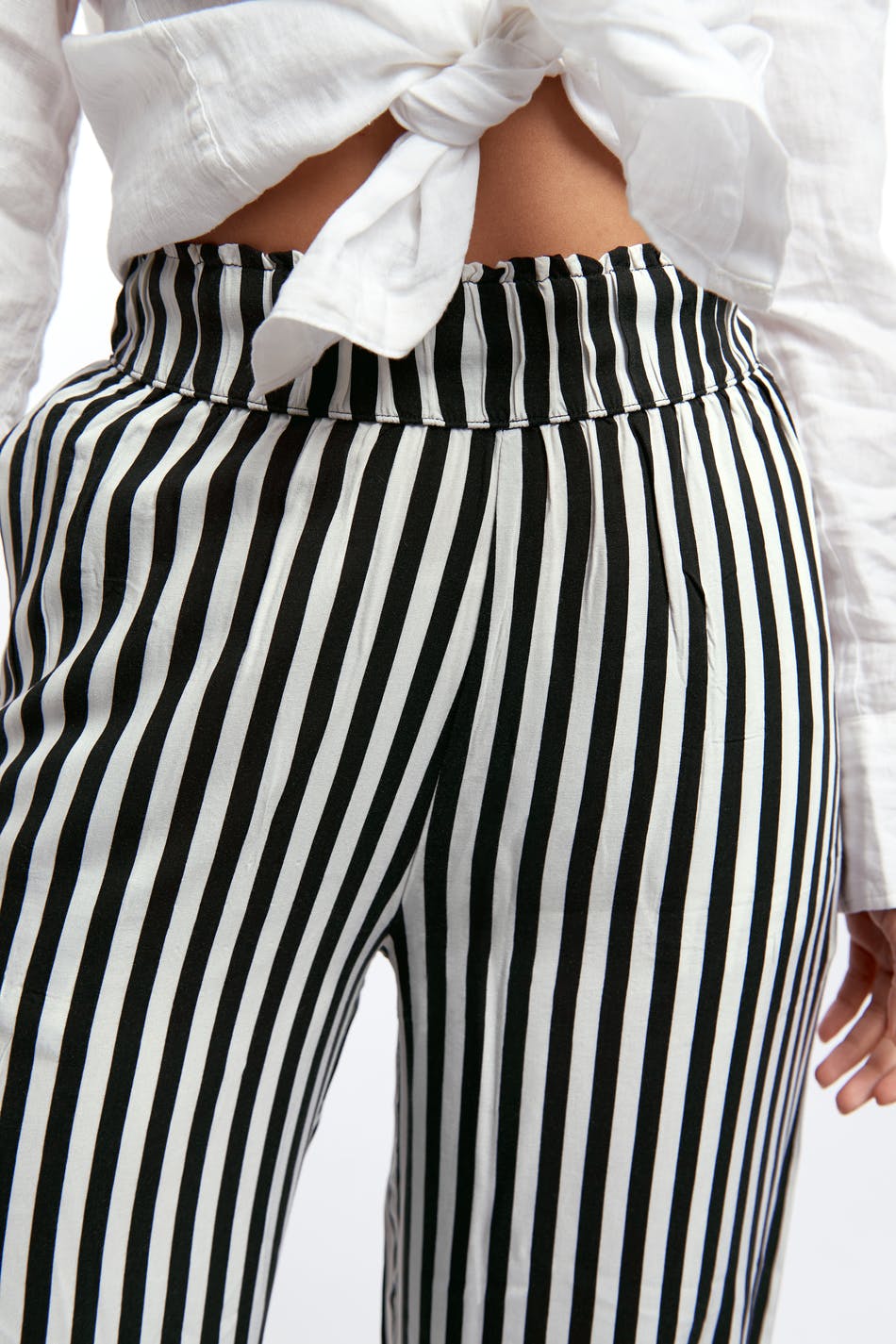 Mode Pantalons Culottes Gina Tricot Culotte motif ray\u00e9 style d\u00e9contract\u00e9 