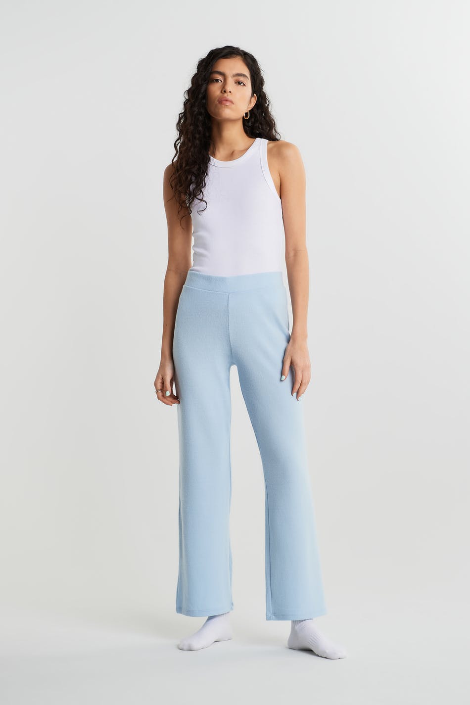 Gina Tricot Regular Chino trousers 'Ella' in Black | ABOUT YOU